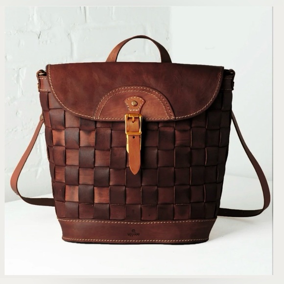 uppdoo Handbags - Uppdoo convertible backpack